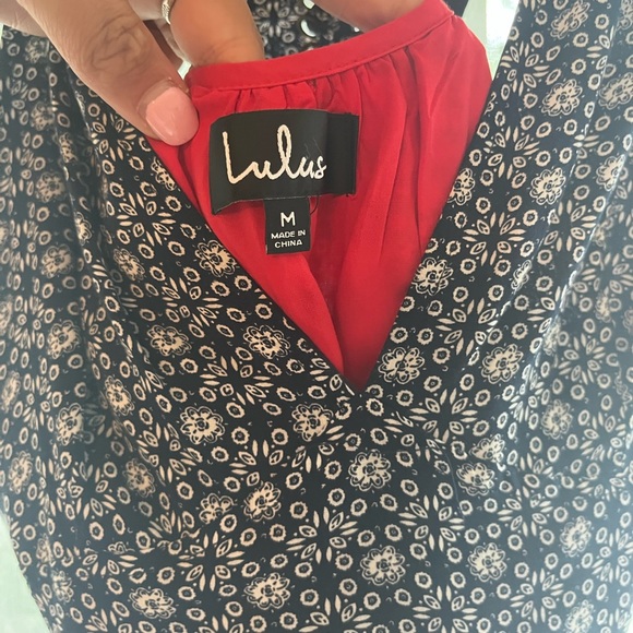 NWT Lulu’s lace up back sundress - Picture 3 of 4